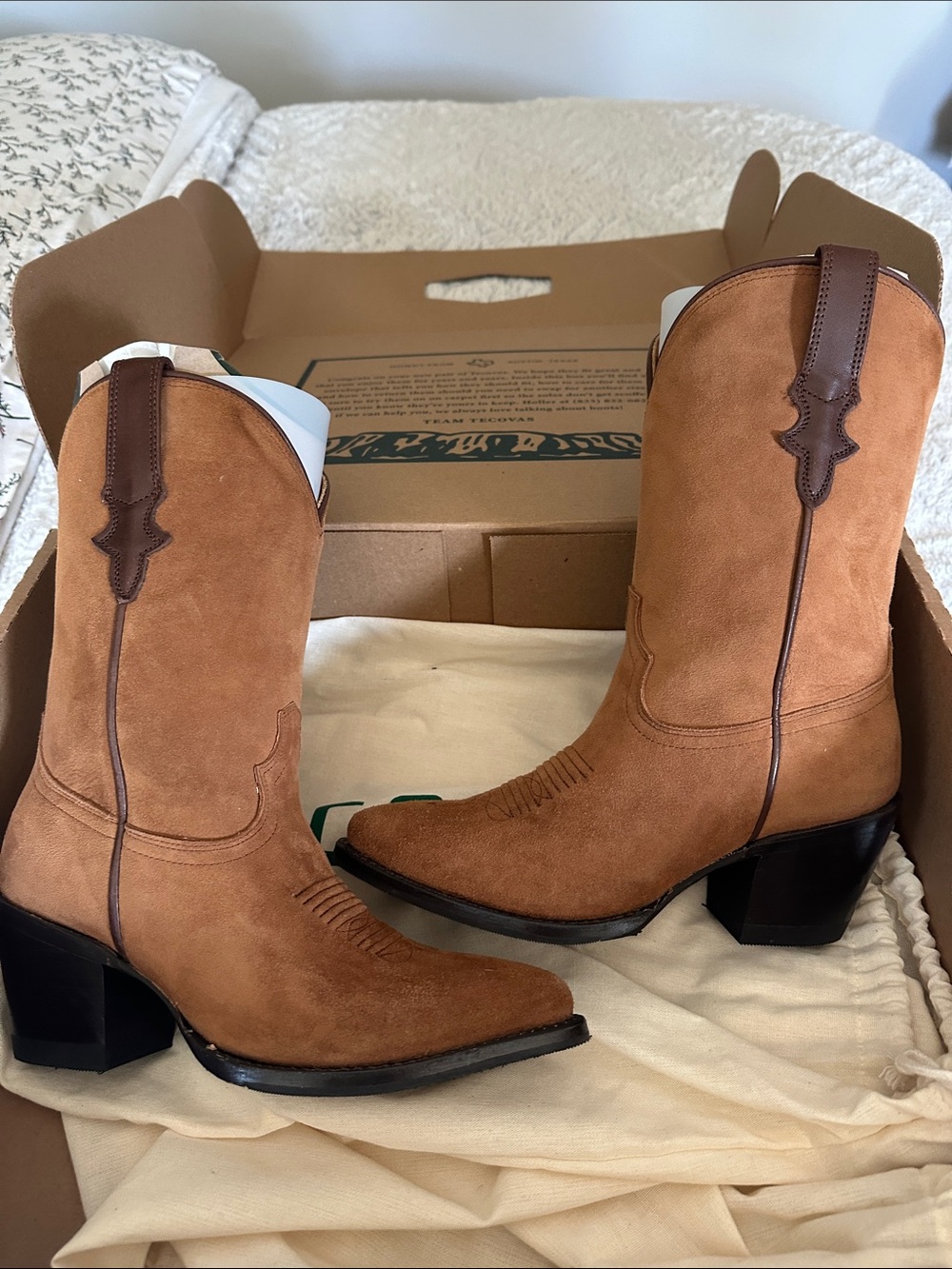 Tecovas Cassie tan suede cowboy boots 7.5 - Picture 5 of 8